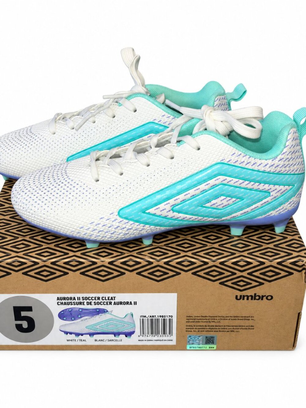 Umbro Aurora II FG Youth Soccer Cleats White Teal Size 5 NWT